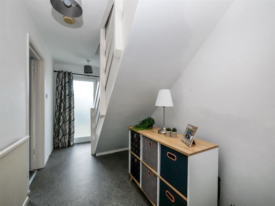 5 Killynure Road, Church Road