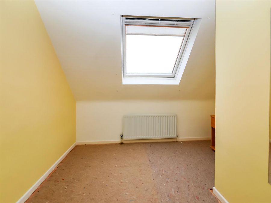 3 Upper Malvern Park, Cairnshill Road