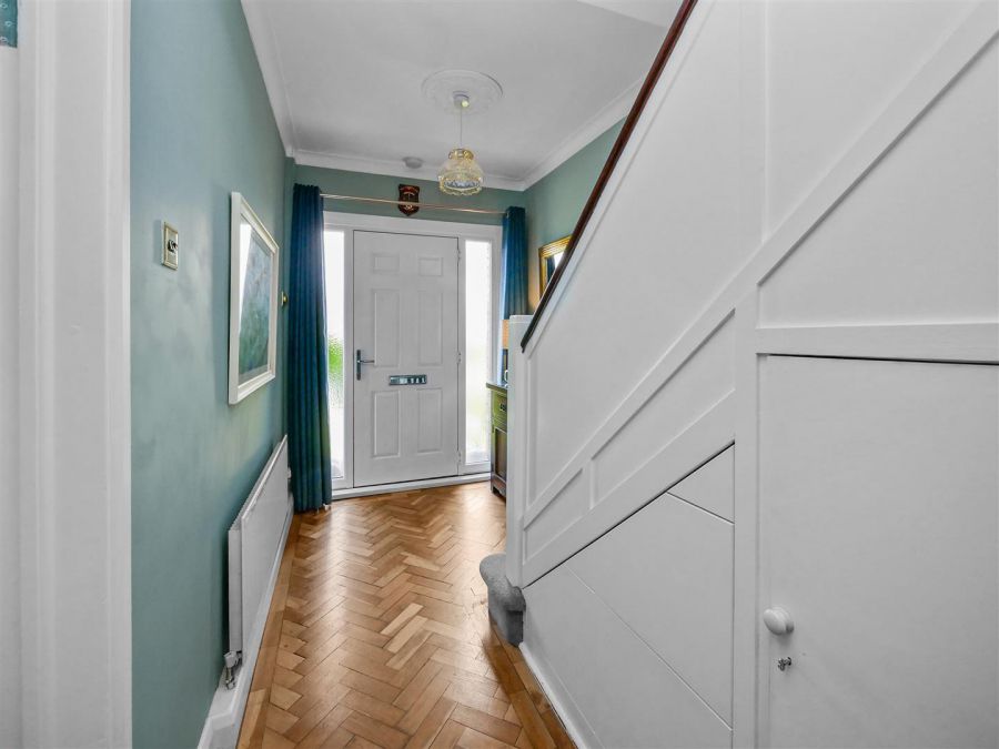 1 Tudor Avenue, Upper Cregagh Road
