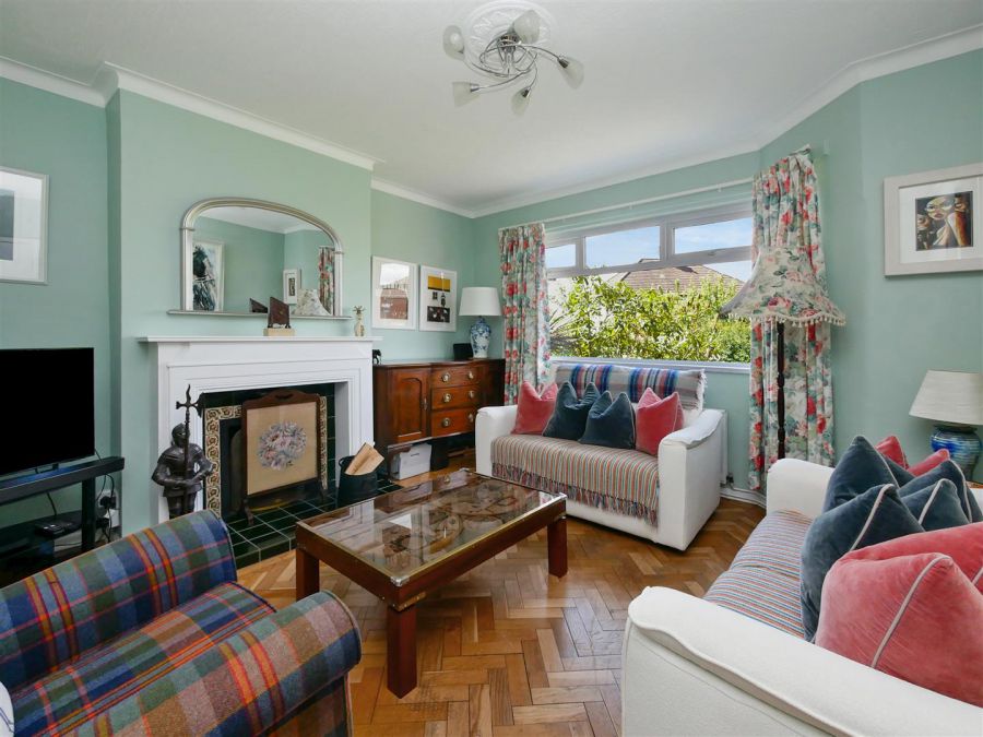 1 Tudor Avenue, Upper Cregagh Road