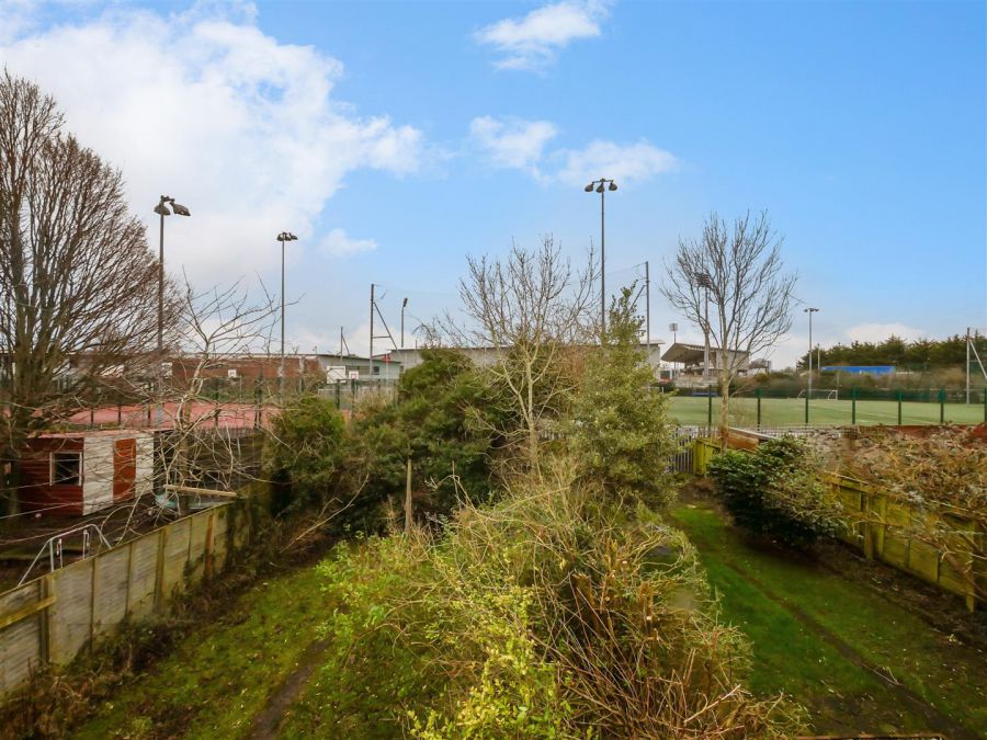 12 Knock Eden Crescent, Rosetta