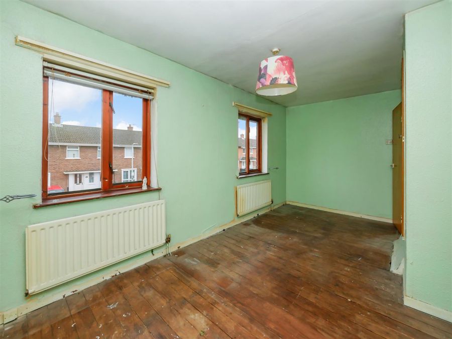 12 Knock Eden Crescent, Rosetta