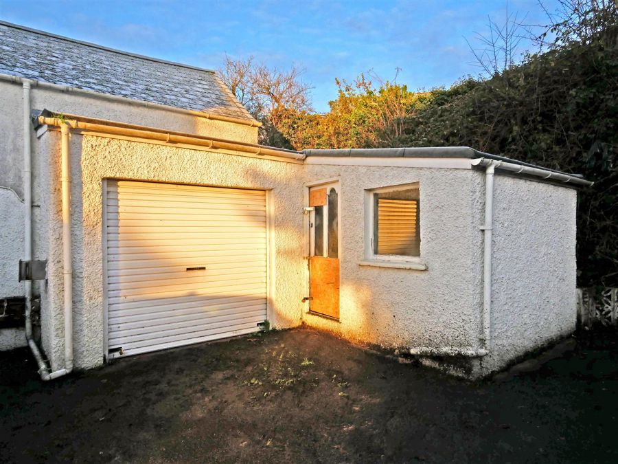 16-18 Railway Terrace