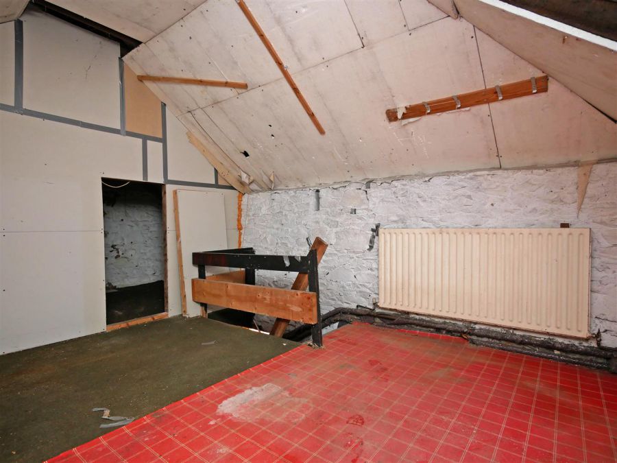 16-18 Railway Terrace