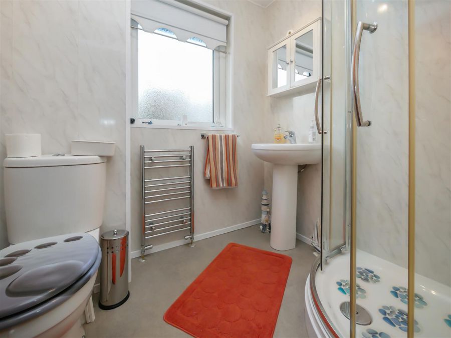 218 Belvoir Drive, Belvoir Park