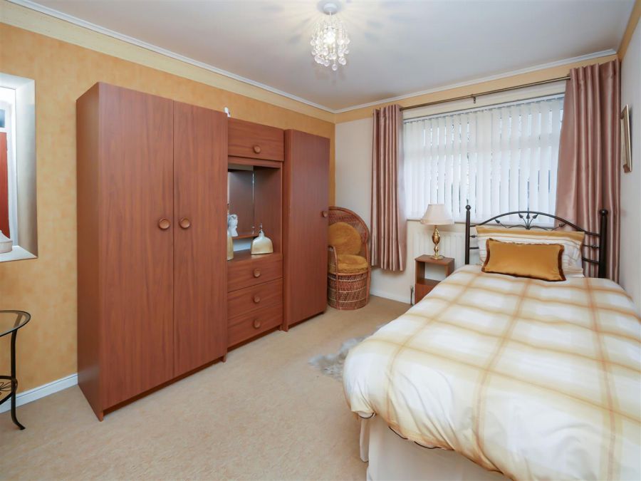 218 Belvoir Drive, Belvoir Park