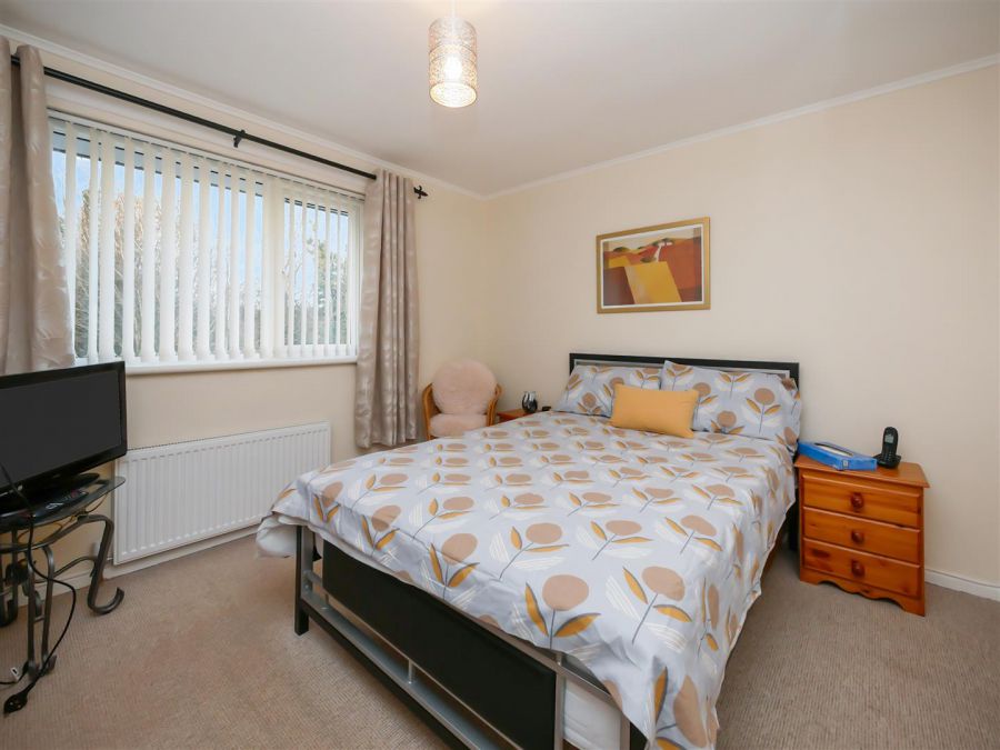 218 Belvoir Drive, Belvoir Park