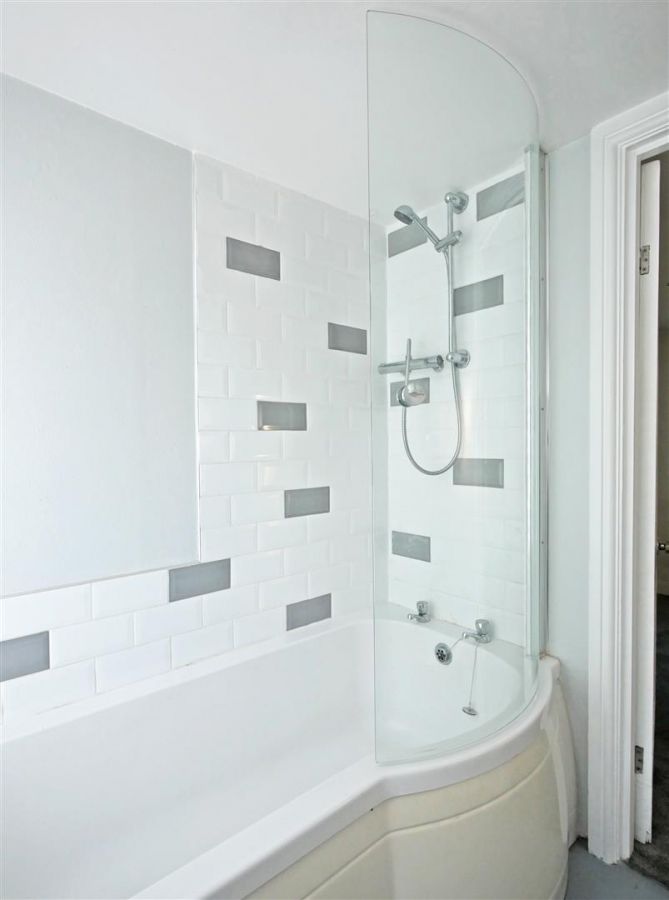 6 Purdysburn Village, Ballycoan Road