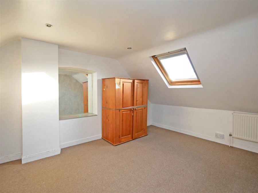 6 Purdysburn Village, Ballycoan Road