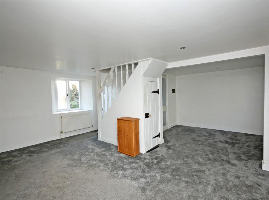 6 Purdysburn Village, Ballycoan Road