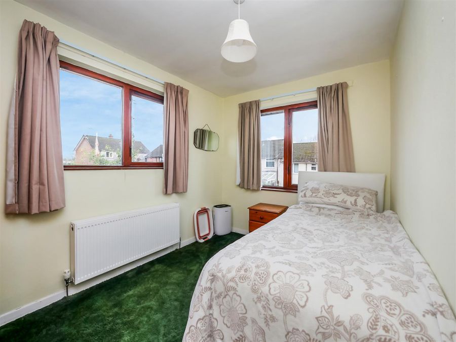 24 Belvoir Crescent, Belvoir Park