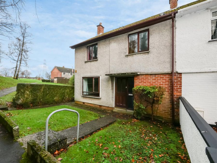 24 Belvoir Crescent, Belvoir Park