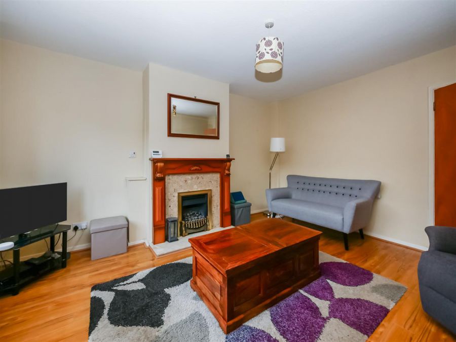 24 Belvoir Crescent, Belvoir Park