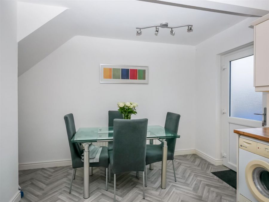 10 Belvoir Close, Belvoir Park