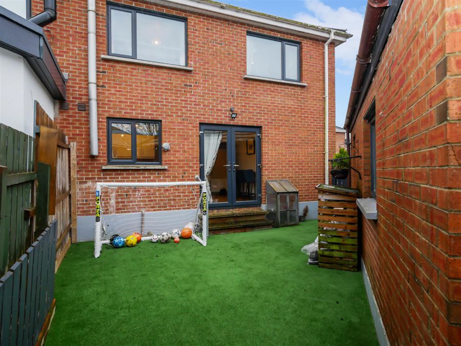 23 Ballylenaghan Park