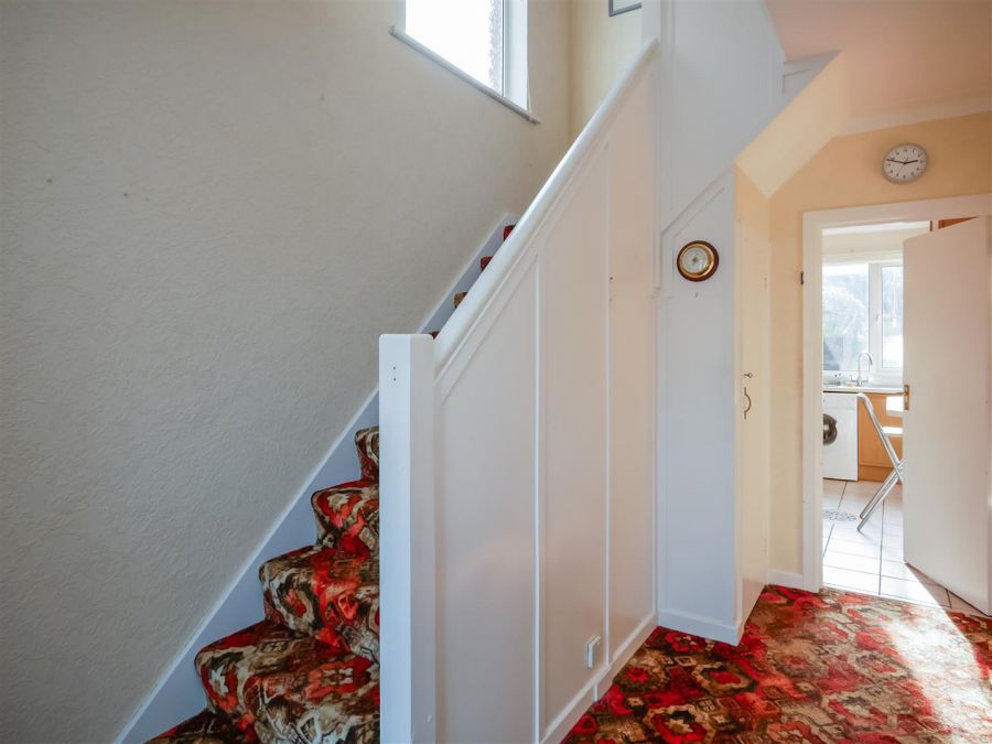 21 Glendale Avenue South