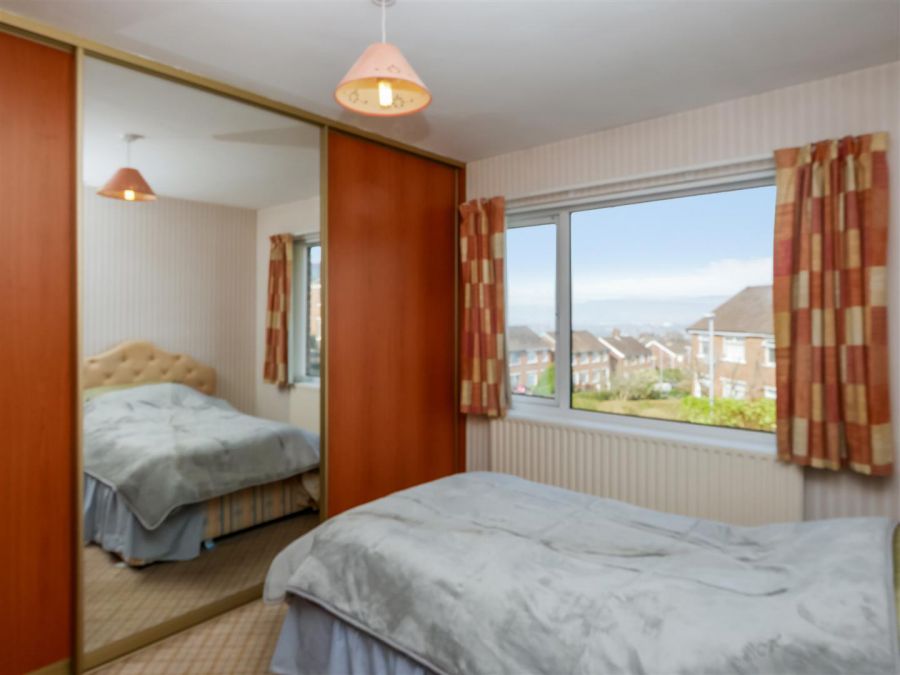 21 Glendale Avenue South