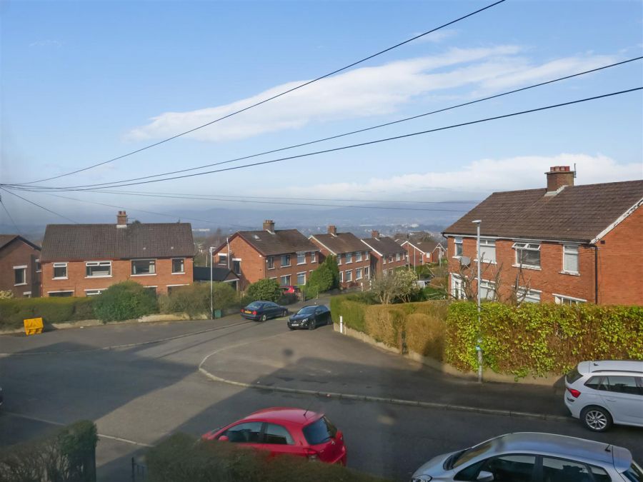 21 Glendale Avenue South