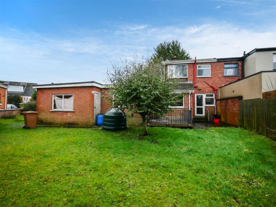 2 Four Winds Park, Newton Park