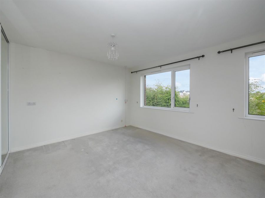 20 Queensfort Court, Carryduff