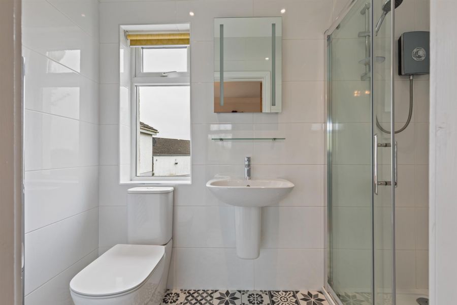 21 Knockbracken Road