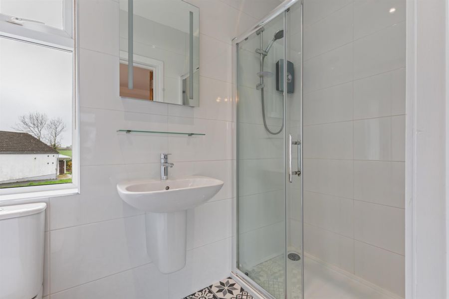 21 Knockbracken Road