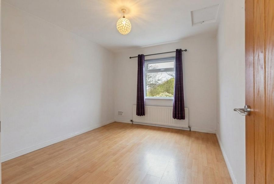 21 Knockbracken Road