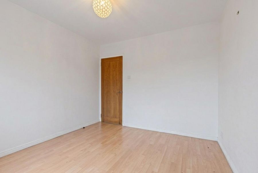 21 Knockbracken Road