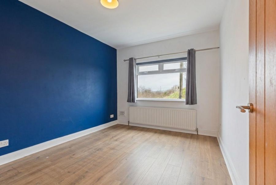 21 Knockbracken Road