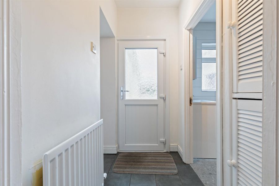 21 Knockbracken Road