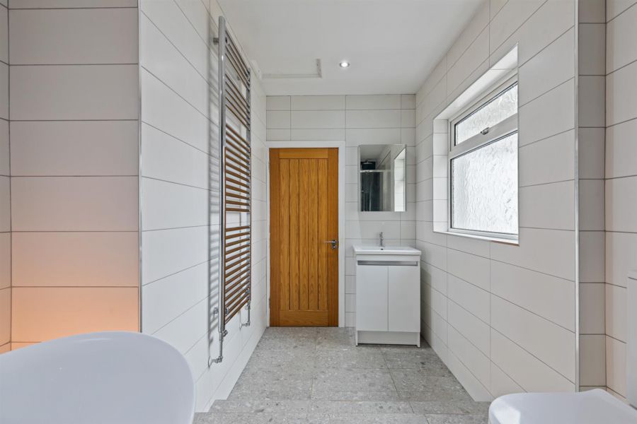 21 Knockbracken Road