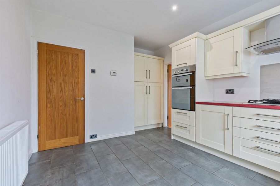 21 Knockbracken Road