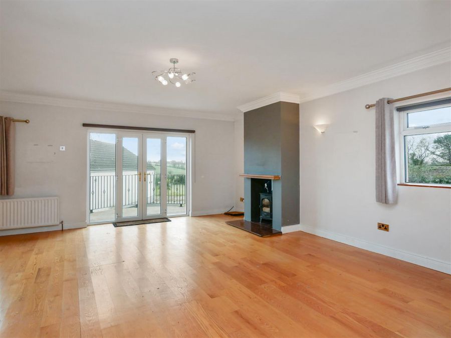 21 Knockbracken Road