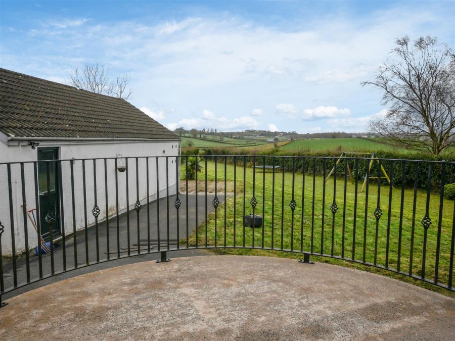 21 Knockbracken Road