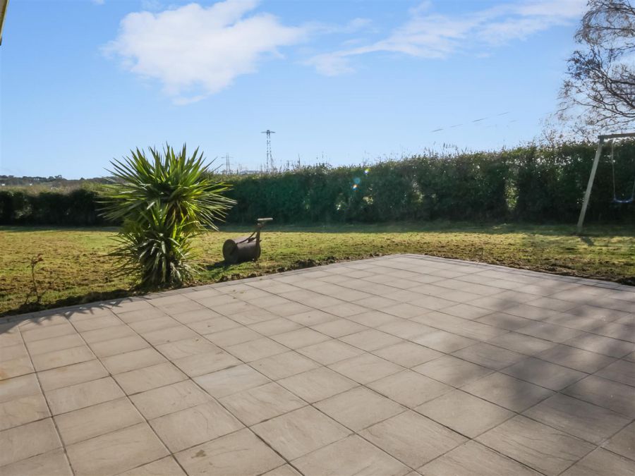 21 Knockbracken Road