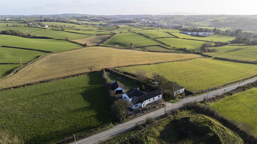 21 Knockbracken Road