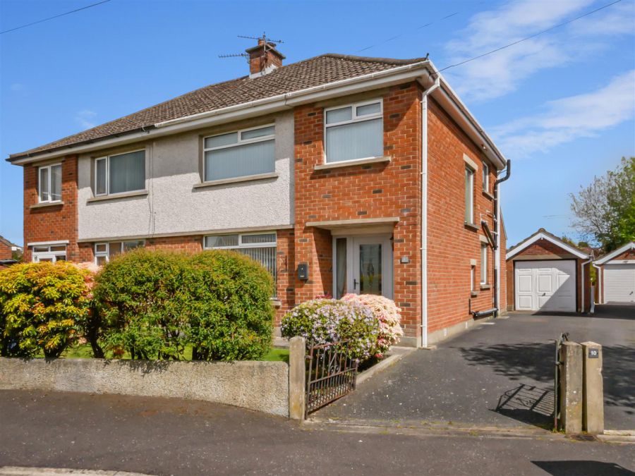 8 Delgany Avenue, Newton Park