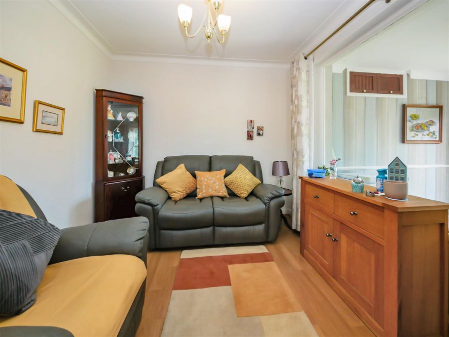 8 Delgany Avenue, Newton Park