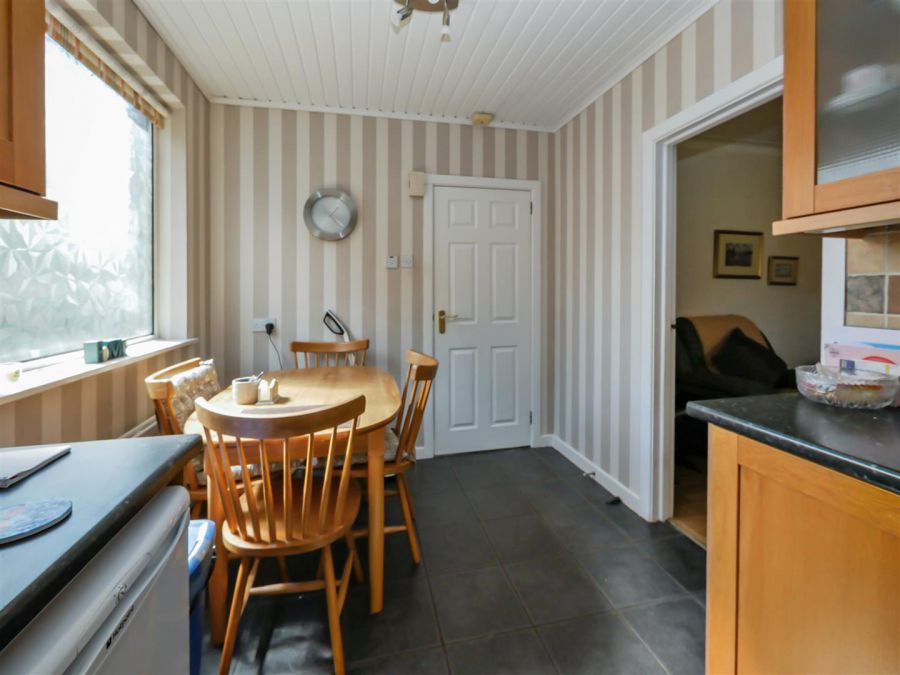 8 Delgany Avenue, Newton Park