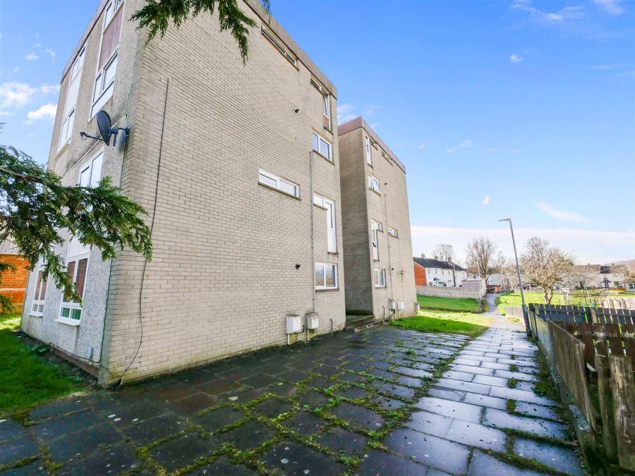 11C Kilwarlin Walk, Belvoir Park