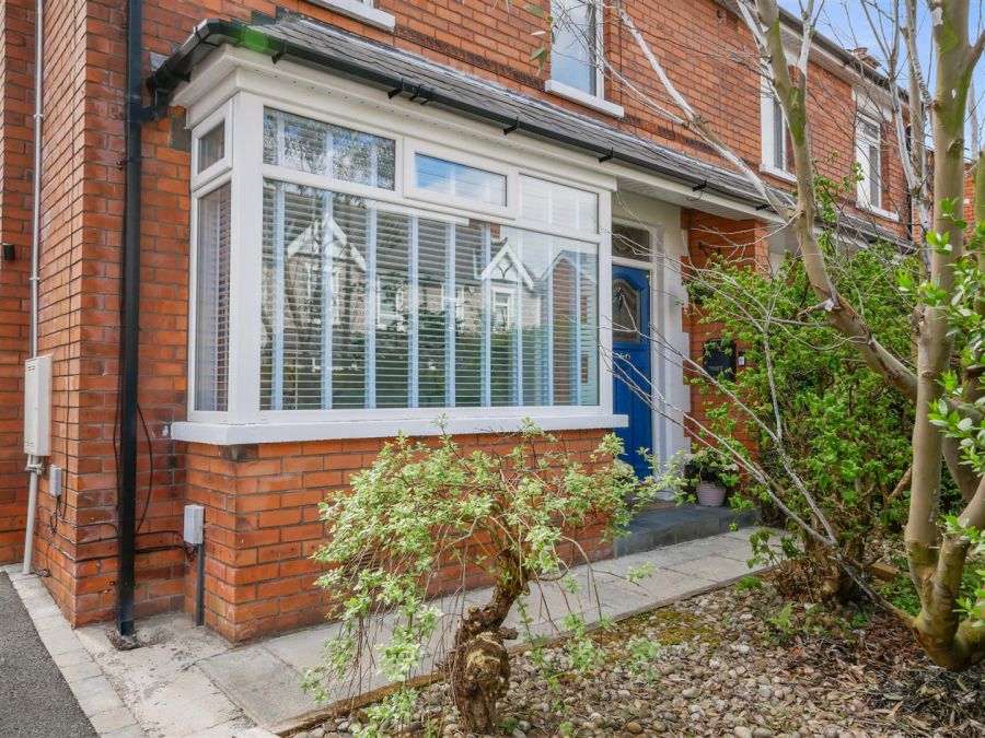 27 Loopland Park