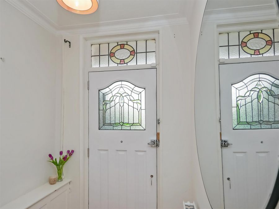 27 Loopland Park