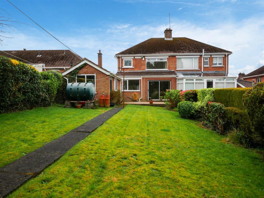3 Lenaghan Crescent, Saintfield Road