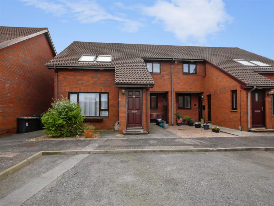 36 Drumkeen Court, Upper Galwally