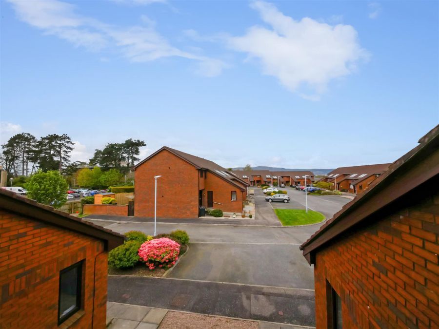 36 Drumkeen Court, Upper Galwally