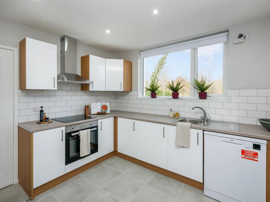 13 Belvoir Close, Belvoir Park