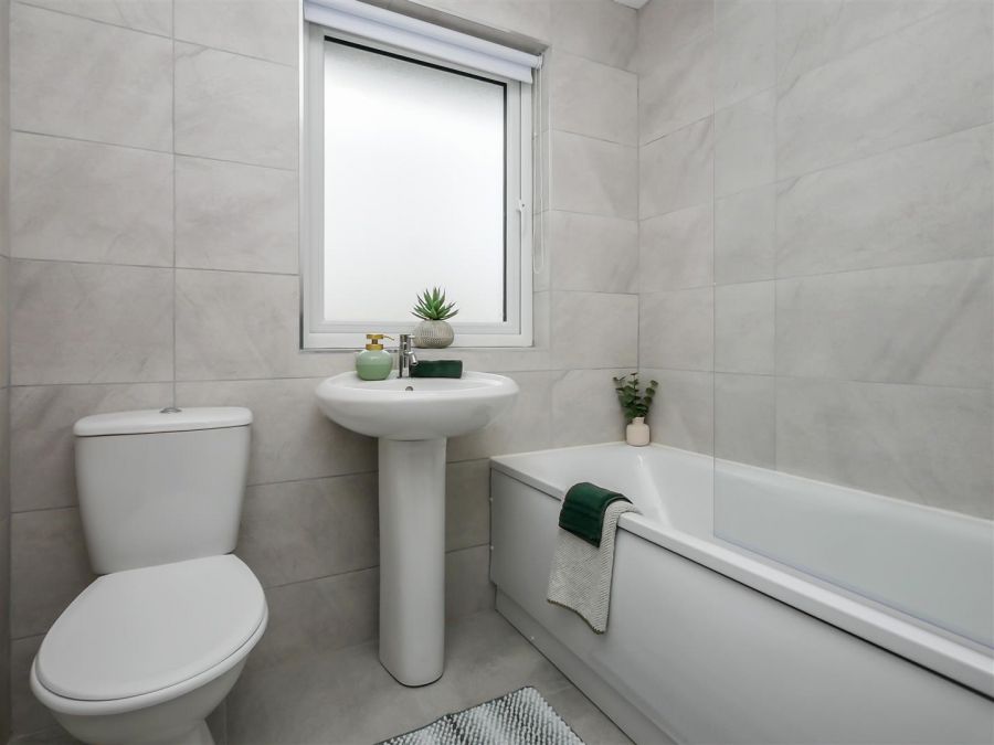 13 Belvoir Close, Belvoir Park