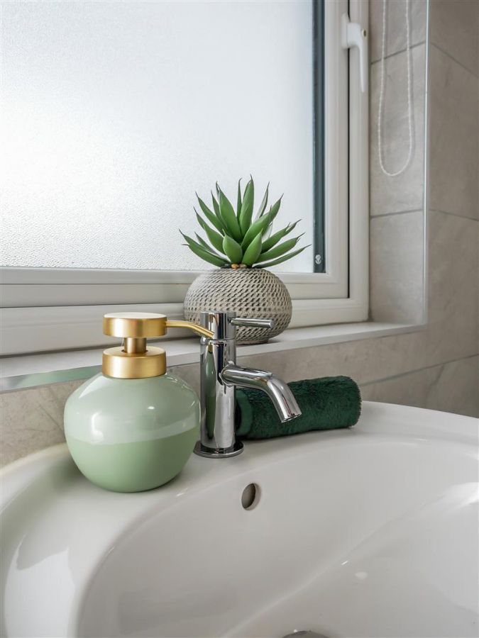 13 Belvoir Close, Belvoir Park