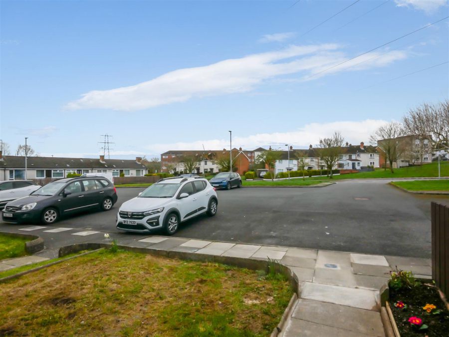 13 Belvoir Close, Belvoir Park