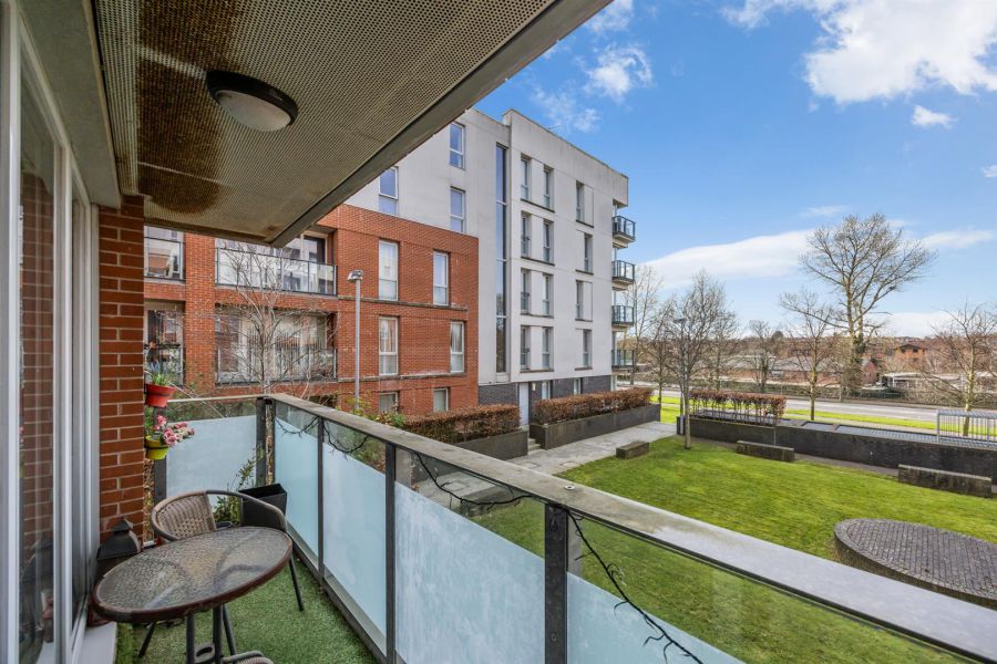 Apt 12 The Oar, 31 Annadale Crescent